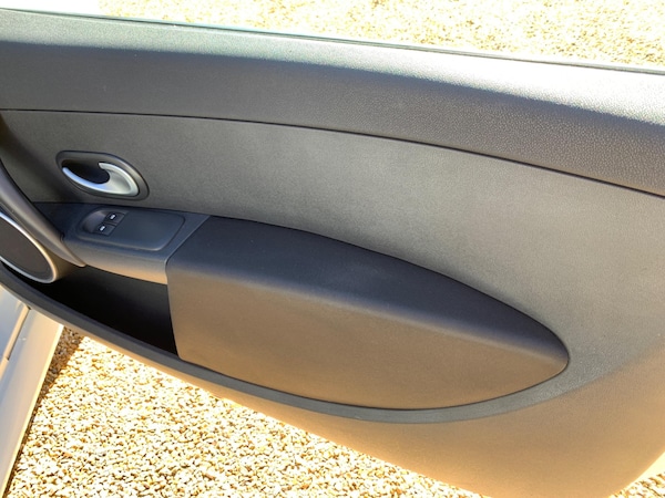 Used Renault Clio 2011 for sale - 74069410: Photo 15