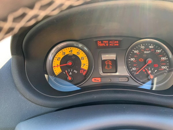 Used Renault Clio 2011 for sale - 74069410: Photo 28