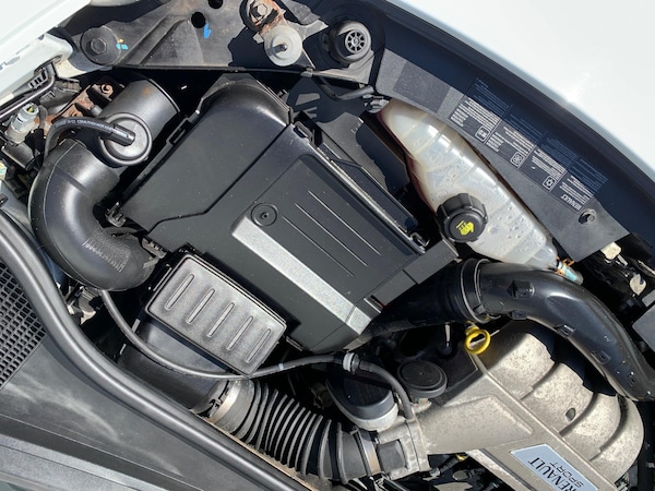 Used Renault Clio 2011 for sale - 74069410: Photo 33