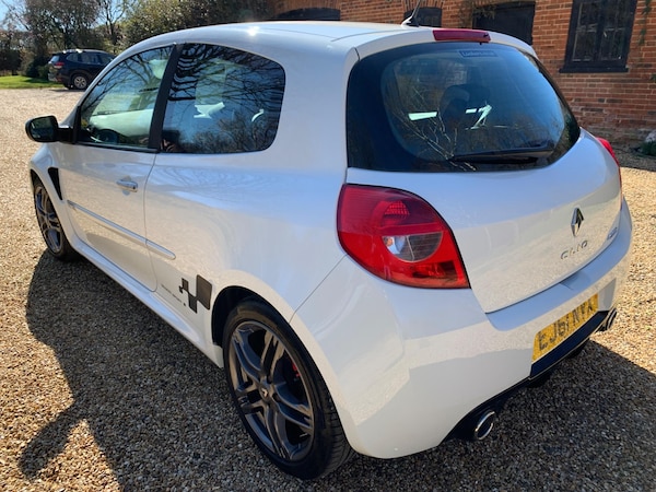 Used Renault Clio 2011 for sale - 74069410: Photo 9