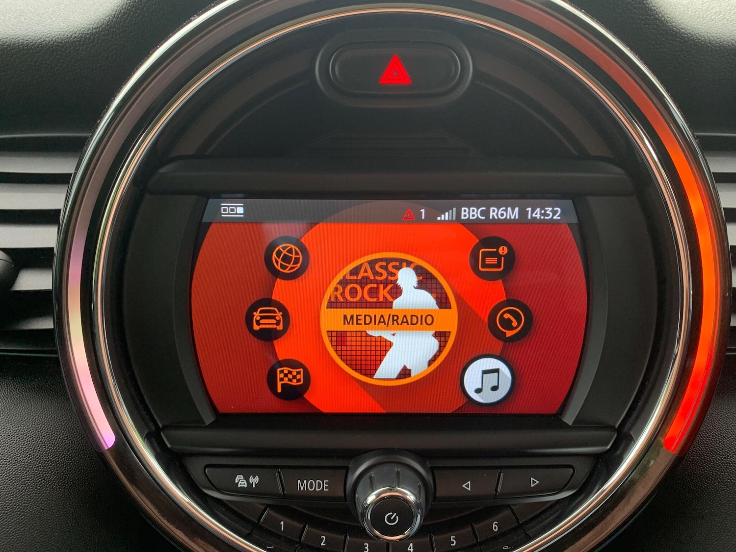 Used MINI Hatch 2020 for sale - 76137402: Photo 16