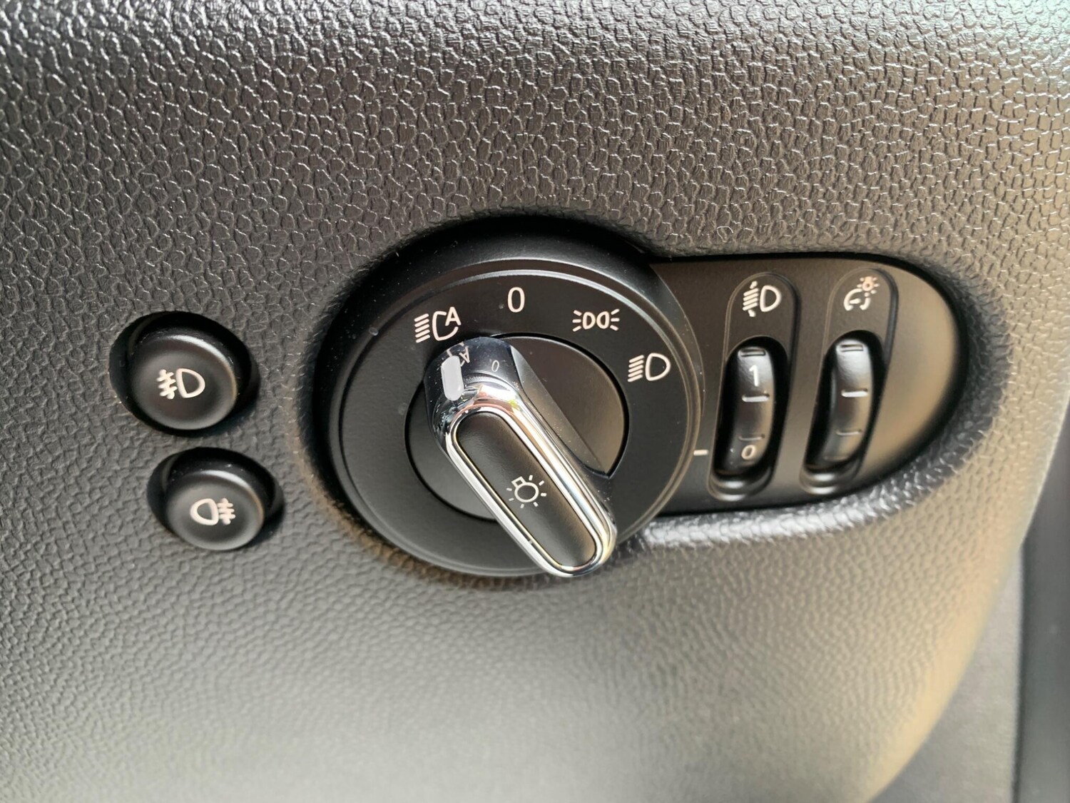 Used MINI Hatch 2020 for sale - 76137402: Photo 28