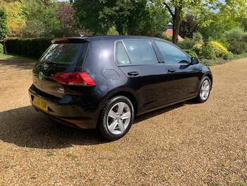 Used Volkswagen Golf 2016 for sale - 78585706: Photo