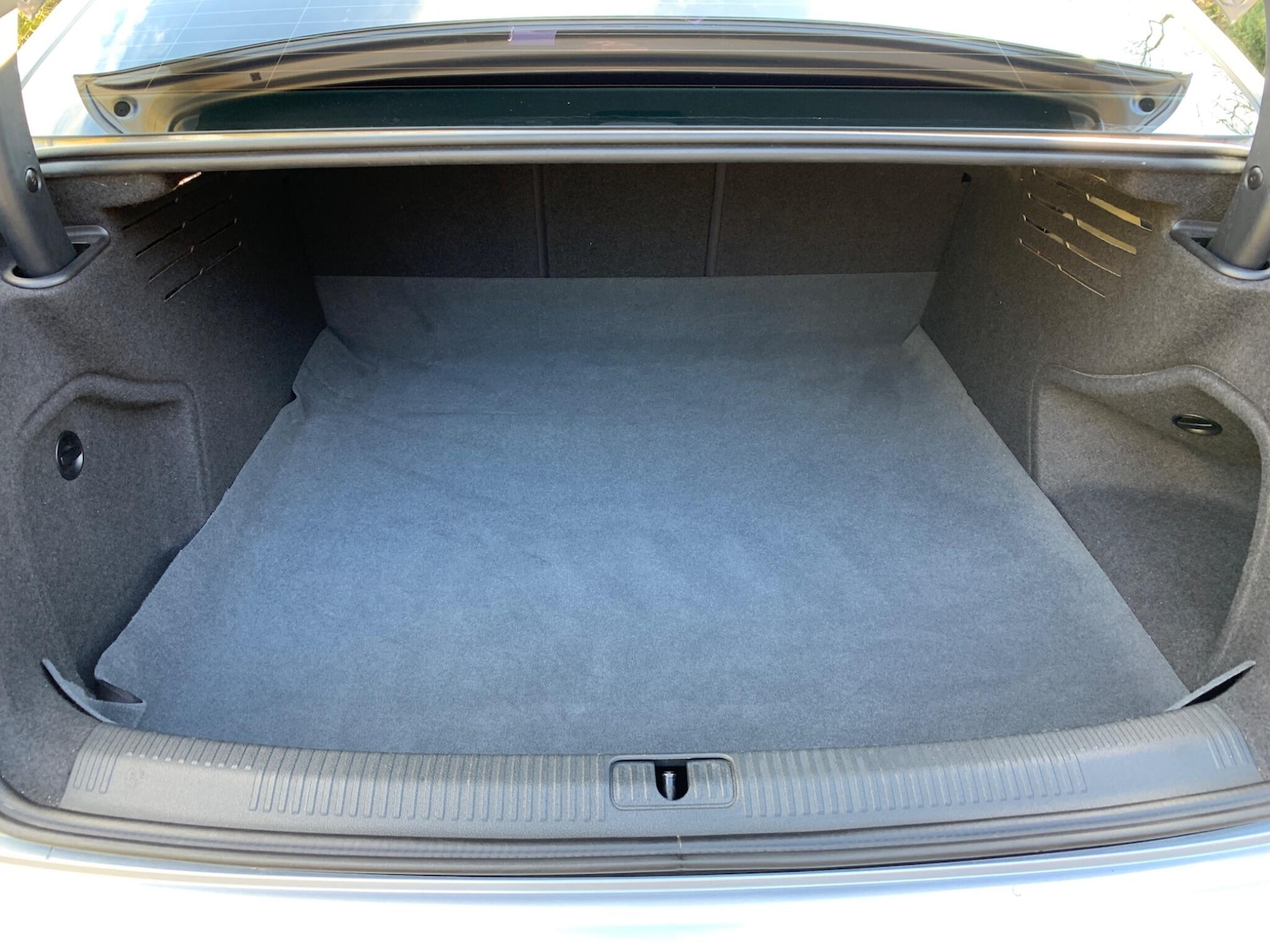 Used Audi A4 2017 for sale - 77440447: Photo 28