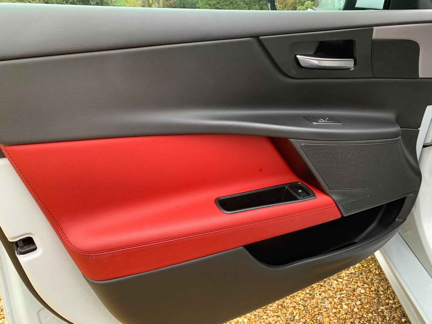 Used Jaguar XE 2018 for sale - 76512598: Photo 19