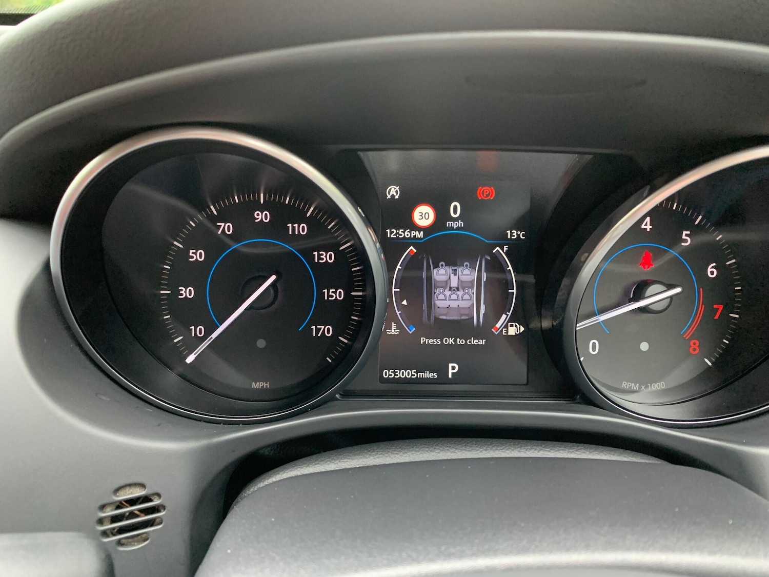 Used Jaguar XE 2018 for sale - 76512598: Photo 26