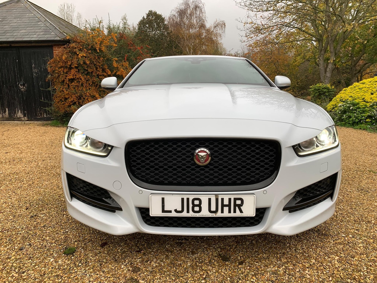 Used Jaguar XE 2018 for sale - 76512598: Photo 3