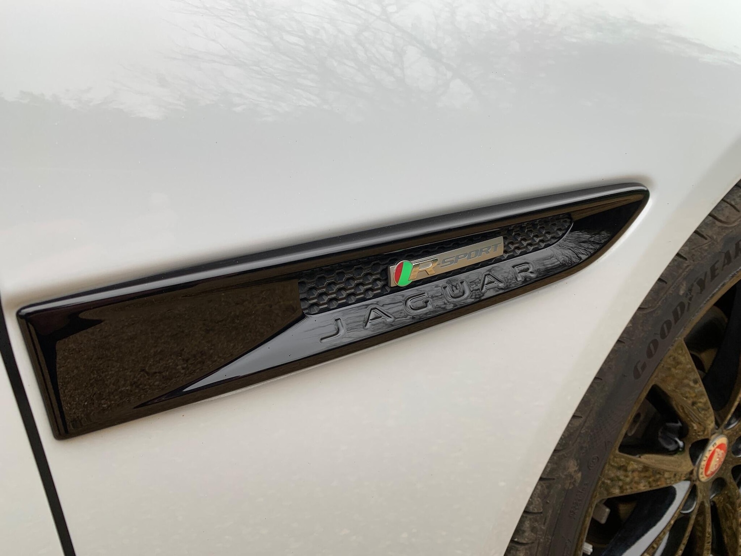 Used Jaguar XE 2018 for sale - 76512598: Photo 30