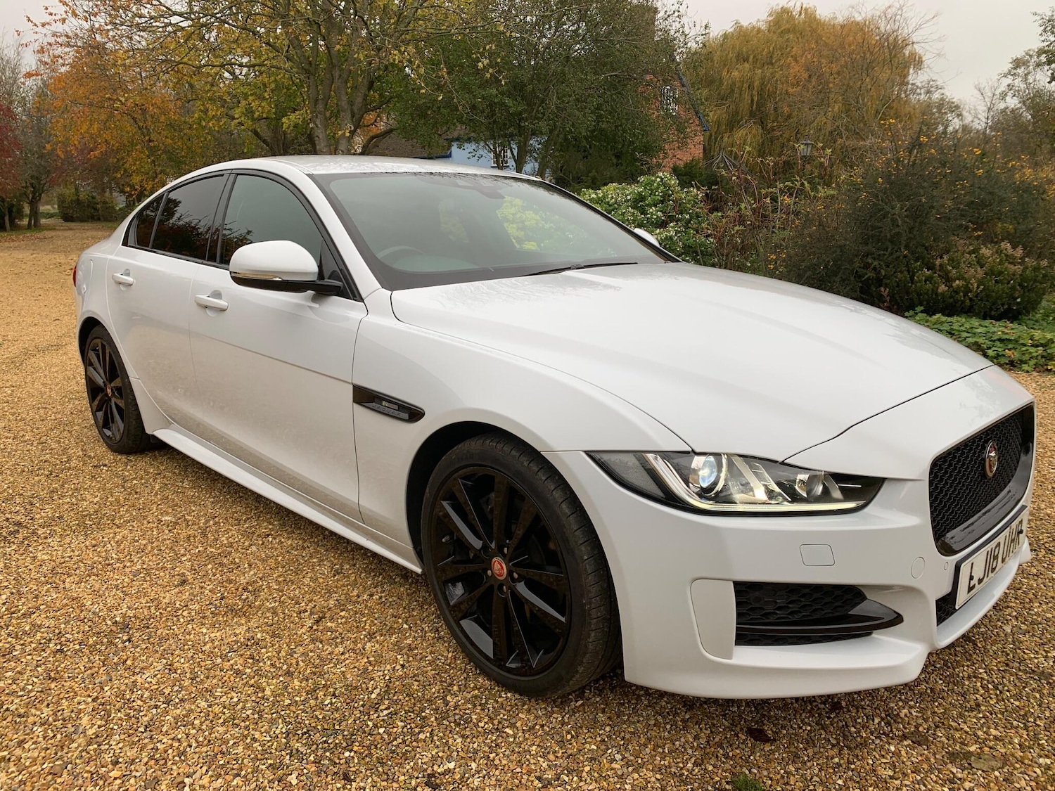 Used Jaguar XE 2018 for sale - 76512598: Photo 6