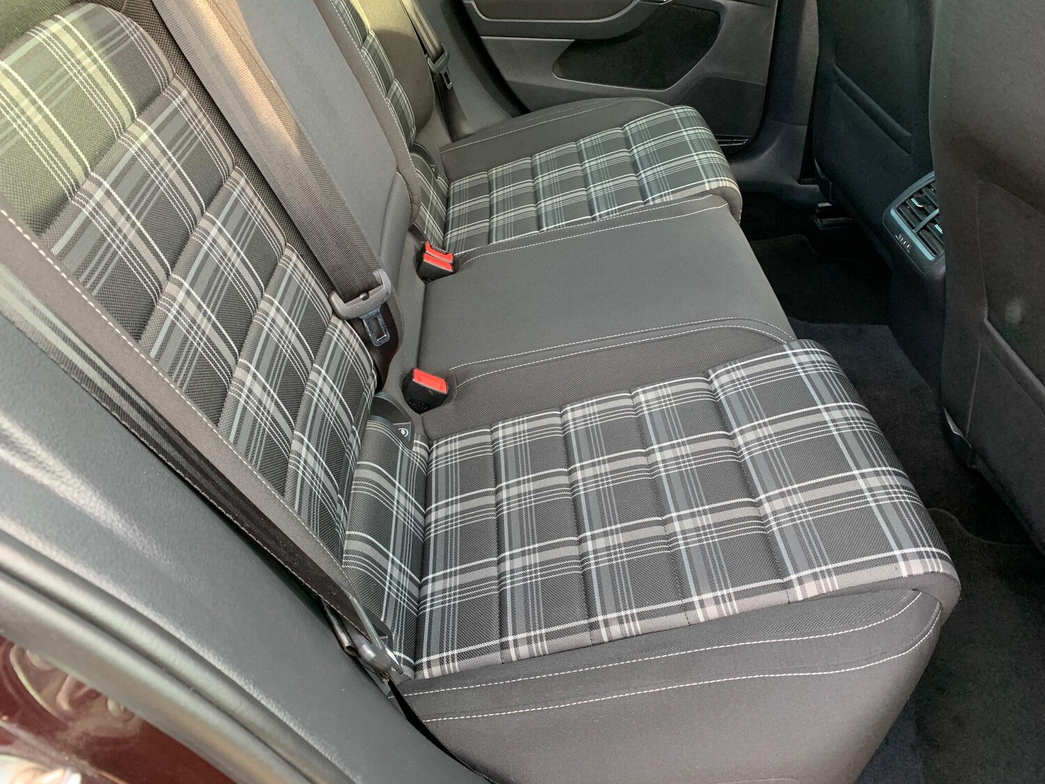 Used Volkswagen Golf 2017 for sale - 76573177: Photo 18