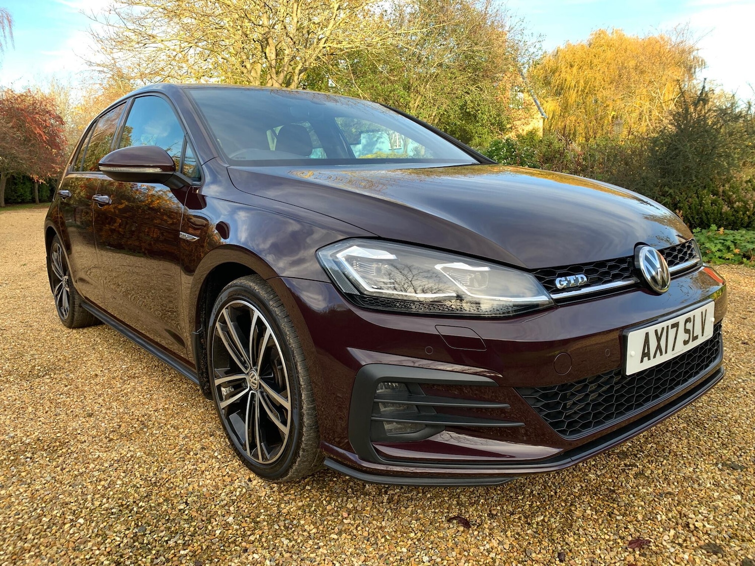 Used Volkswagen Golf 2017 for sale - 76573177: Photo 2