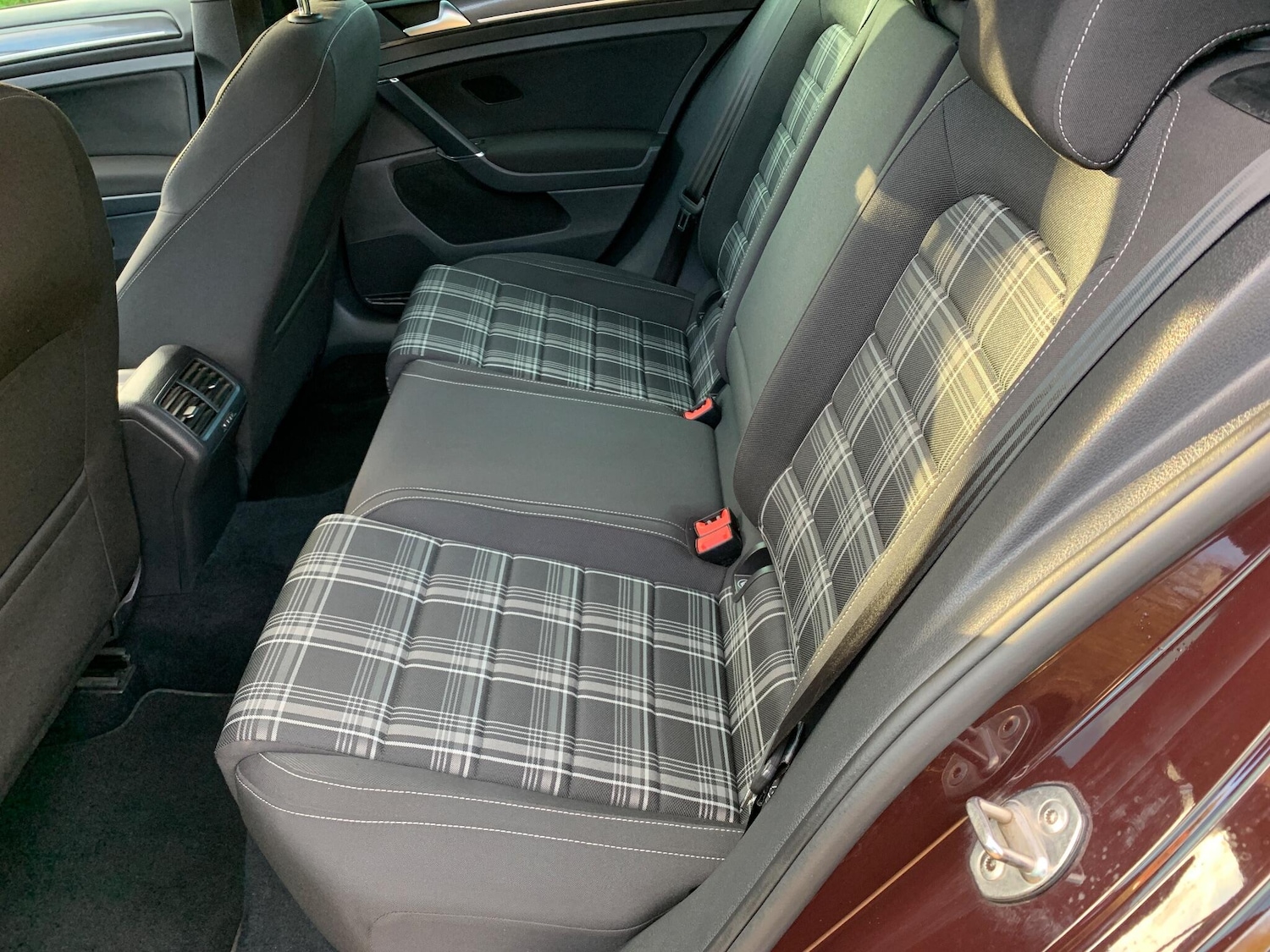 Used Volkswagen Golf 2017 for sale - 76573177: Photo 21