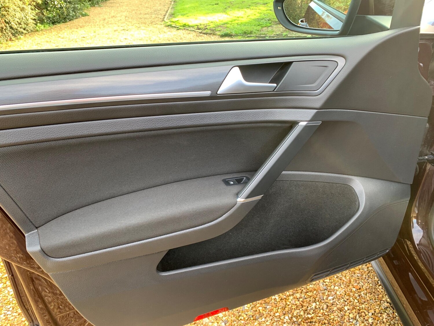 Used Volkswagen Golf 2017 for sale - 76573177: Photo 26