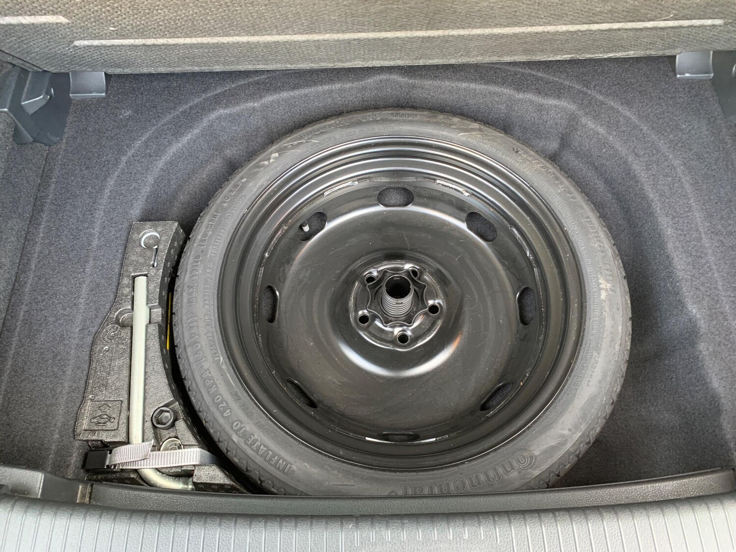 Used Volkswagen Golf 2017 for sale - 76573177: Photo 29