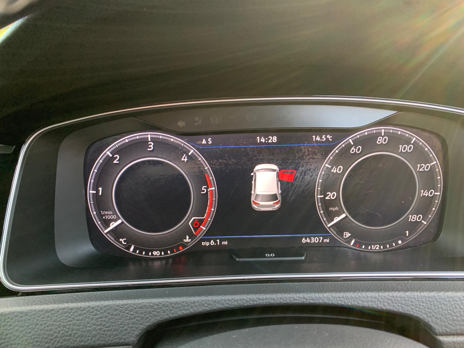 Used Volkswagen Golf 2017 for sale - 76573177: Photo 31