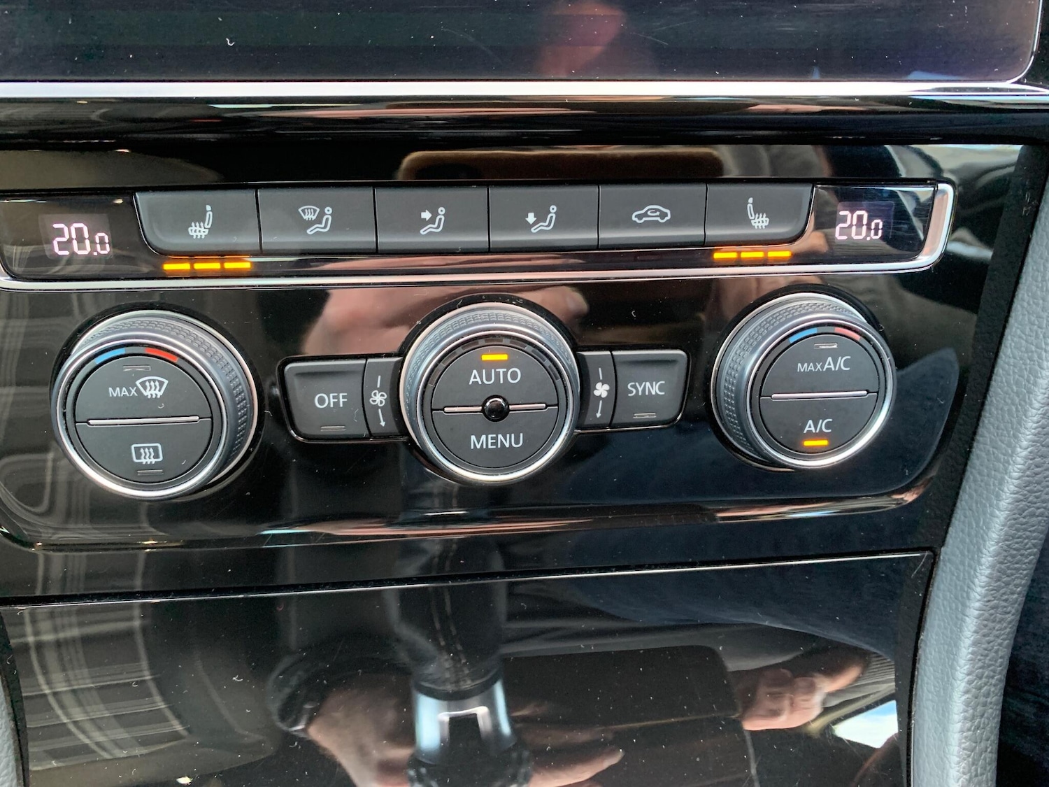 Used Volkswagen Golf 2017 for sale - 76573177: Photo 35