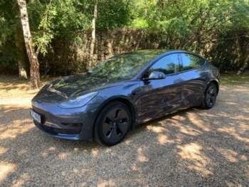 2021 (71) - Standard Range Plus Auto RWD 4dr