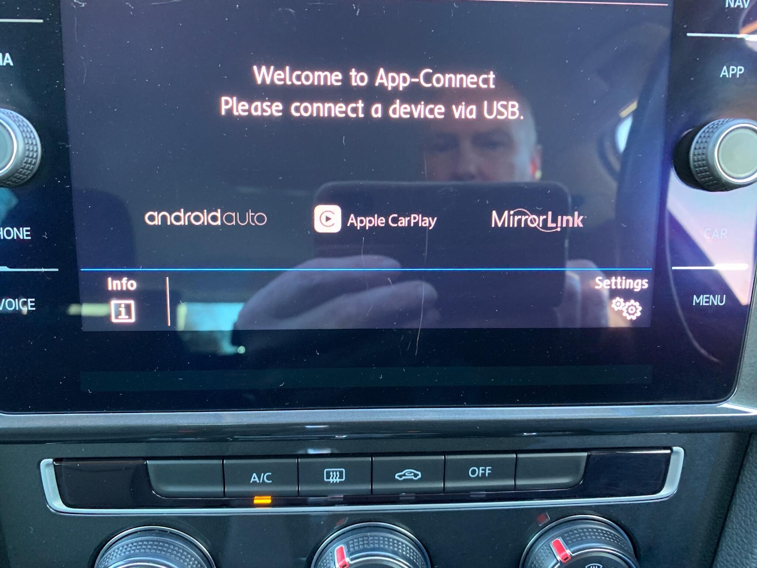 Used Volkswagen Golf 2019 for sale - 77081515: Photo 24