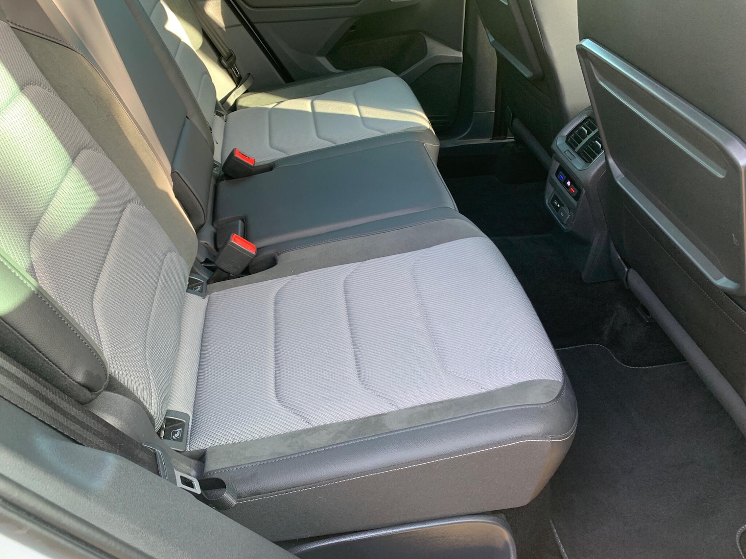 Used Volkswagen Tiguan for sale - 77657953: Photo 16