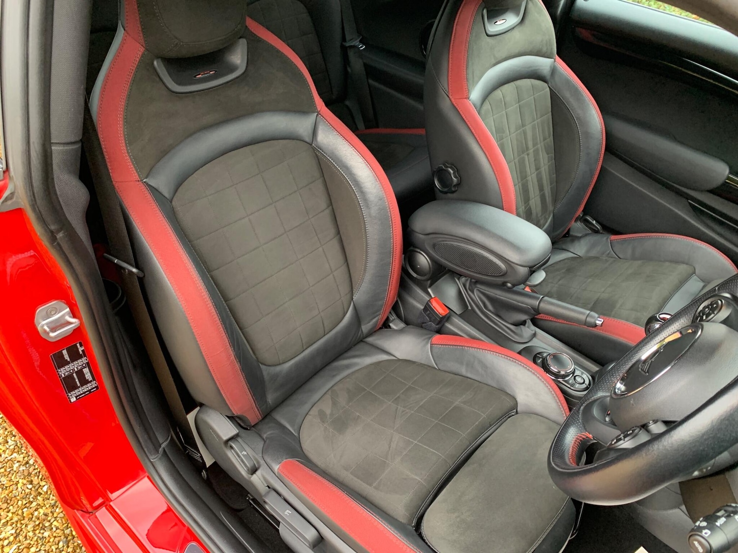 Used MINI Hatch 2018 for sale - 77376299: Photo 14