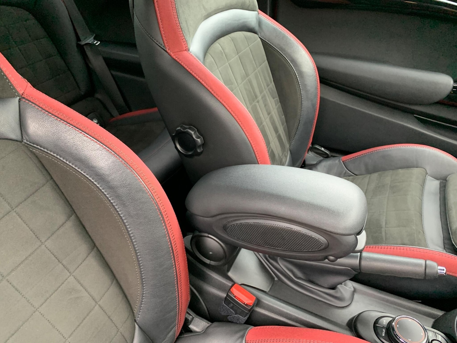 Used MINI Hatch 2018 for sale - 77376299: Photo 16