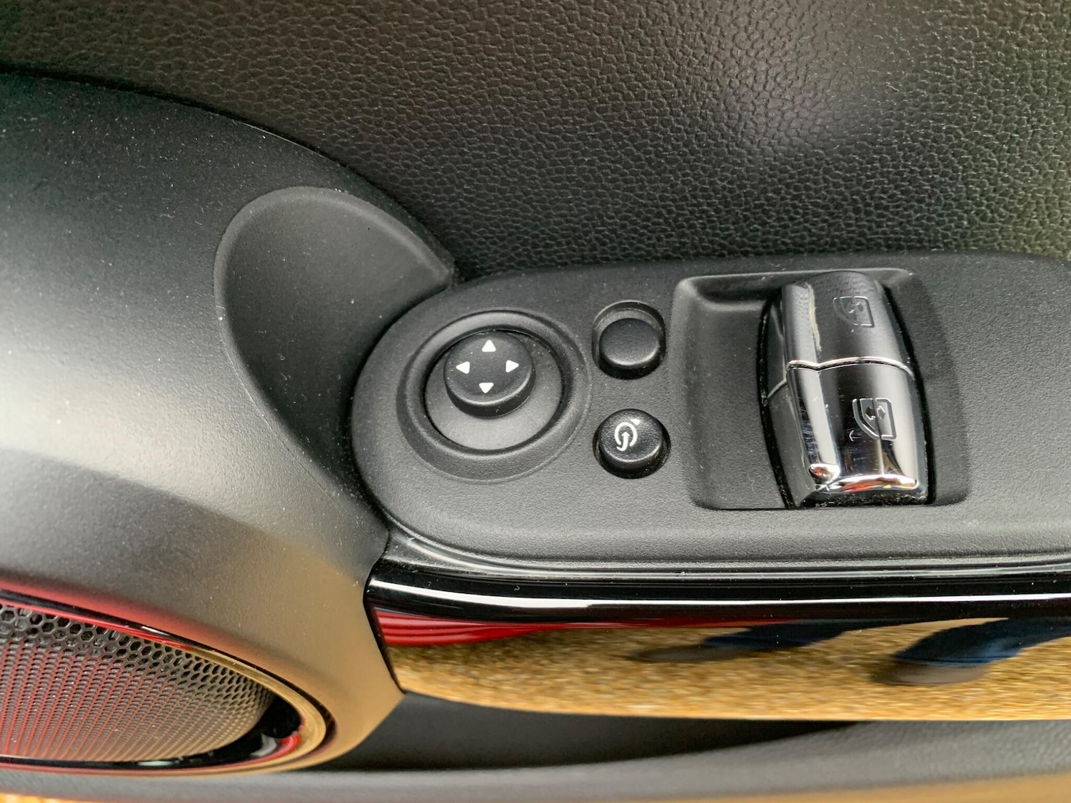 Used MINI Hatch 2018 for sale - 77376299: Photo 18