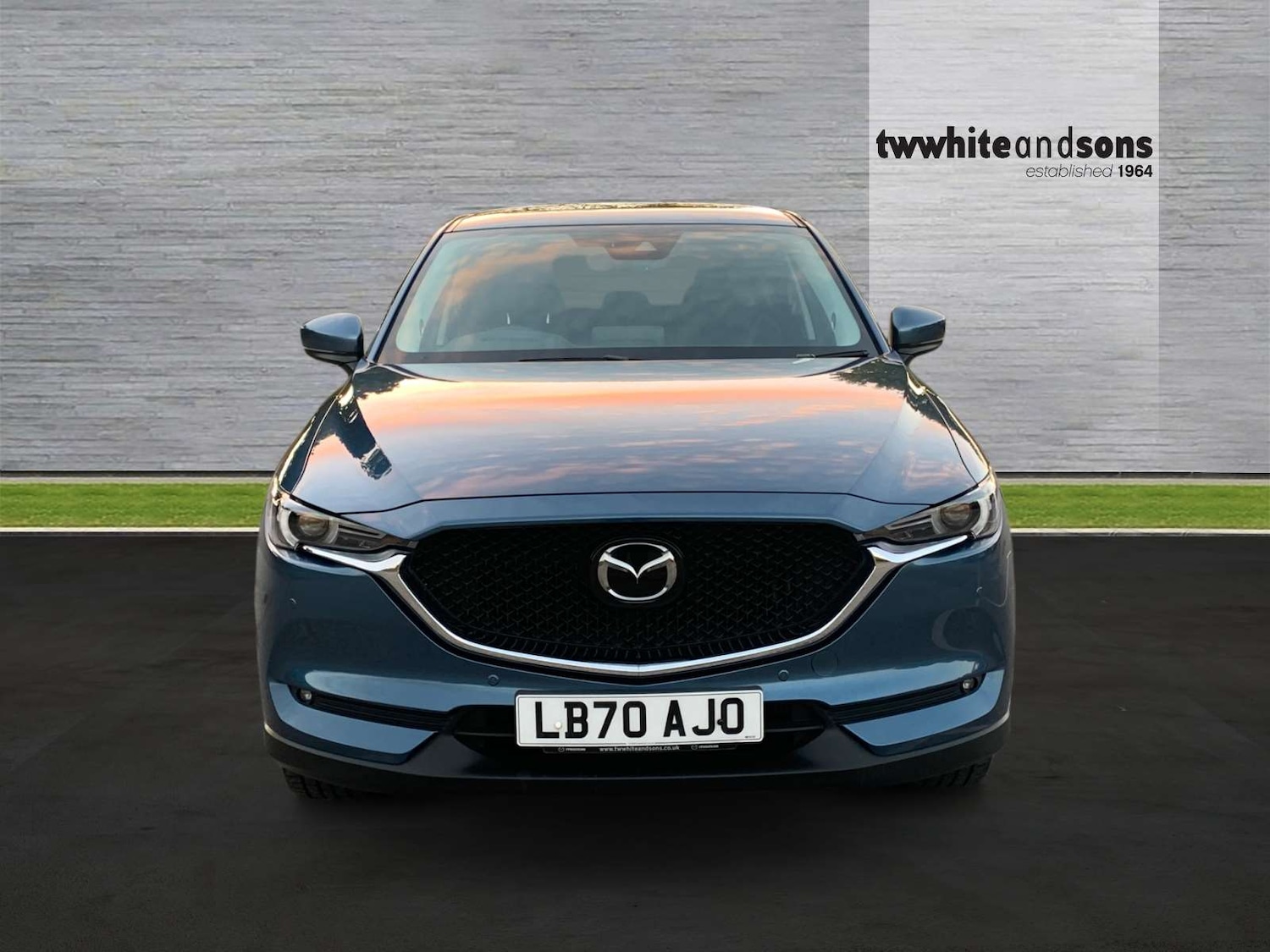 Used Mazda CX-5 2020 for sale - 76112107: Photo 2