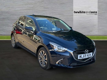 Used Mazda Mazda2 2019 for sale - 76609413: Photo