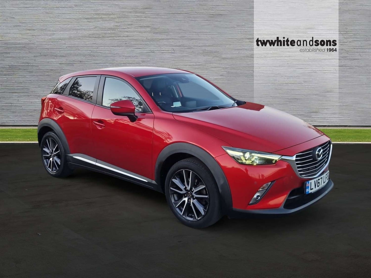 Used Mazda CX-3 2017 for sale - 76548051: Photo 3
