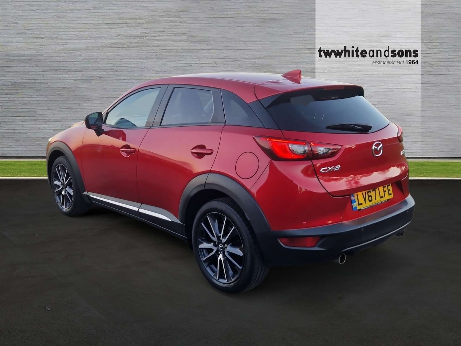 Used Mazda CX-3 2017 for sale - 76548051: Photo 5