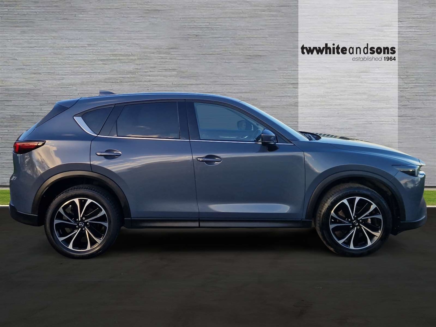 Used Mazda CX-5 2023 for sale - 76548056: Photo 8