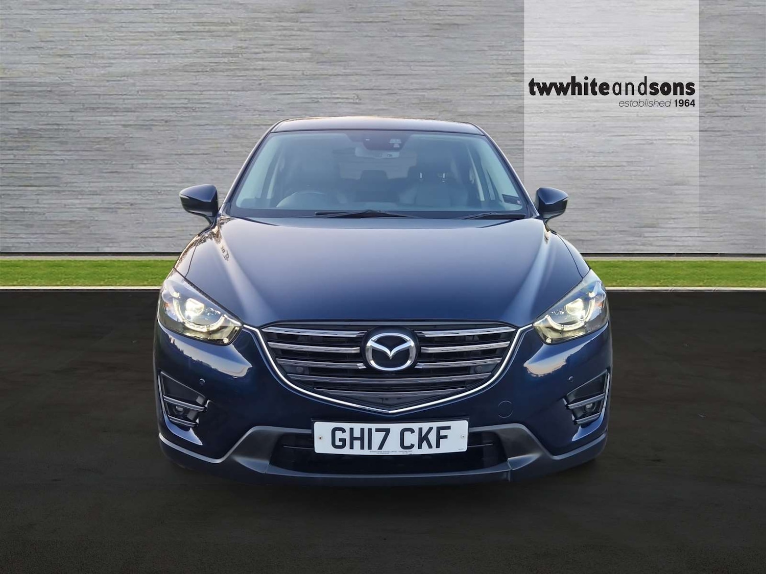 Used Mazda CX-5 2017 for sale - 76548046: Photo 2