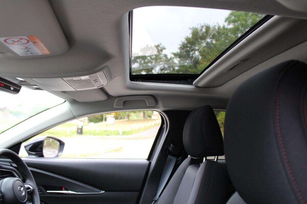 Used Mazda CX-30 2025 for sale - 76285520: Photo 18
