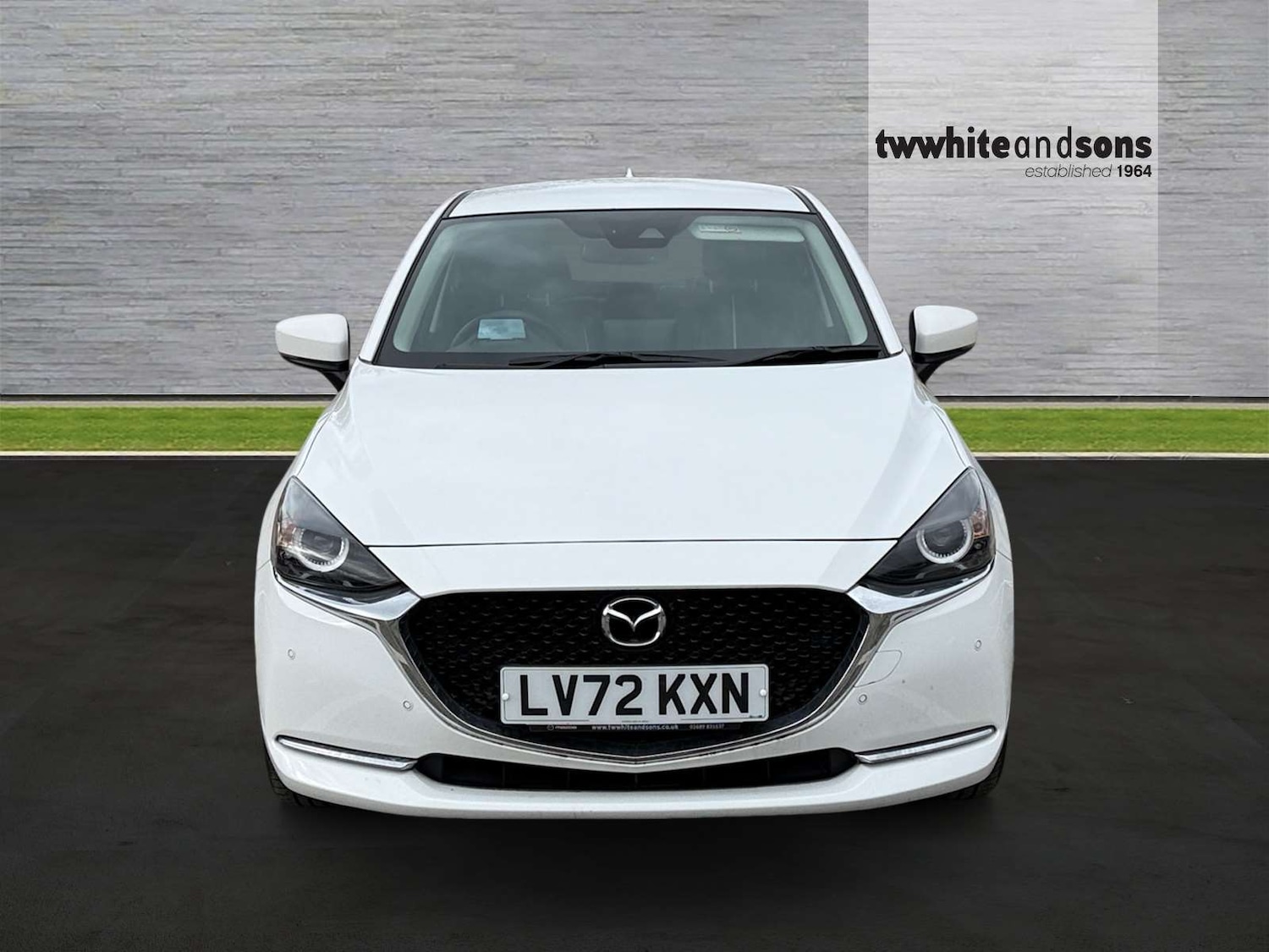 Used Mazda Mazda2 2022 for sale - 76471365: Photo 2