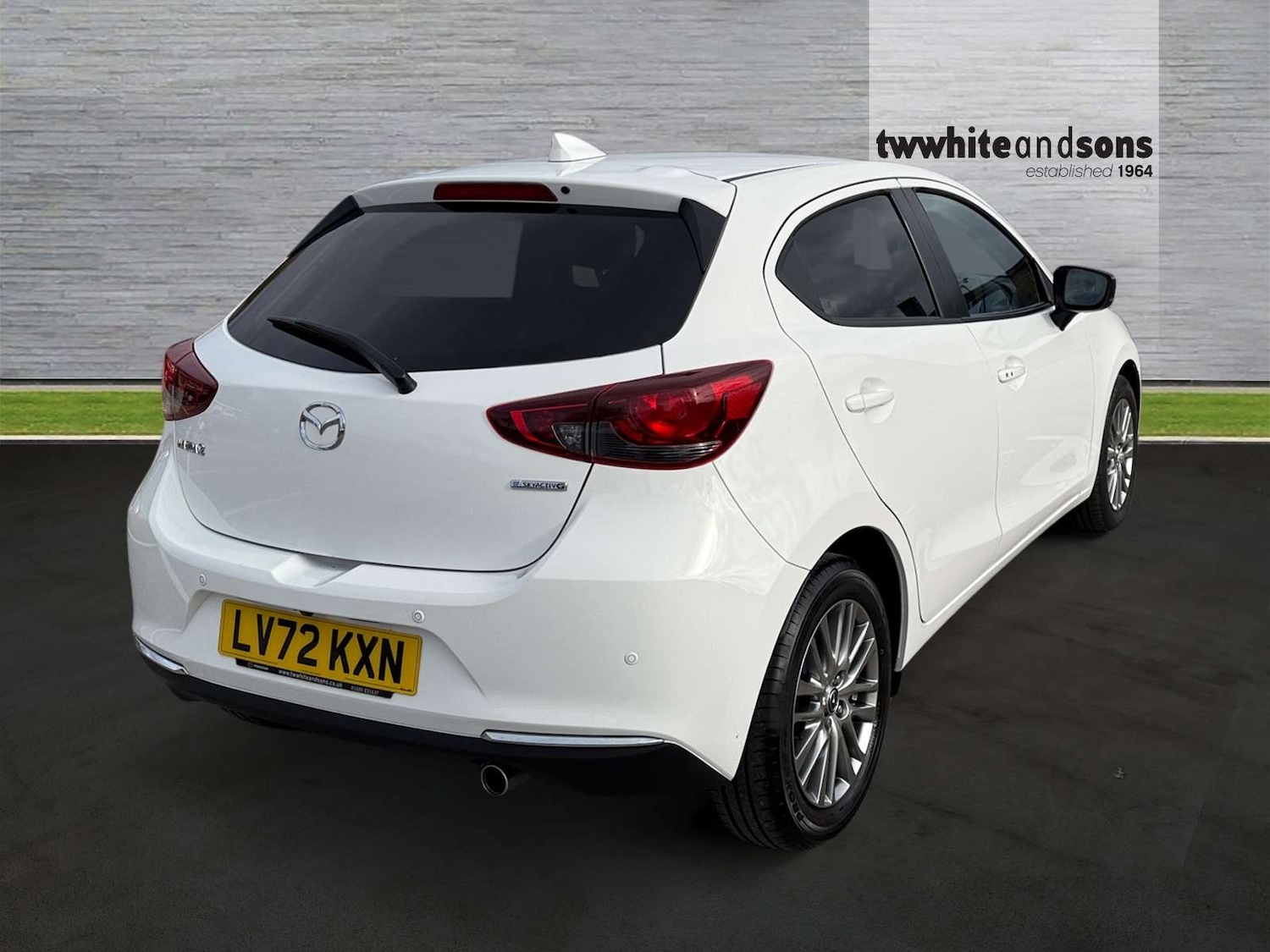 Used Mazda Mazda2 2022 for sale - 76471365: Photo 6