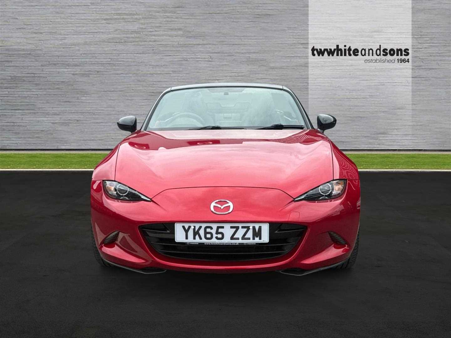 Used Mazda MX-5 2015 for sale - 76434557: Photo 2