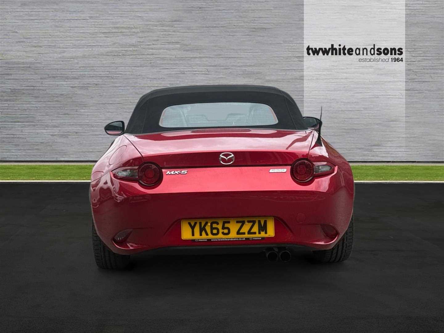 Used Mazda MX-5 2015 for sale - 76434557: Photo 6