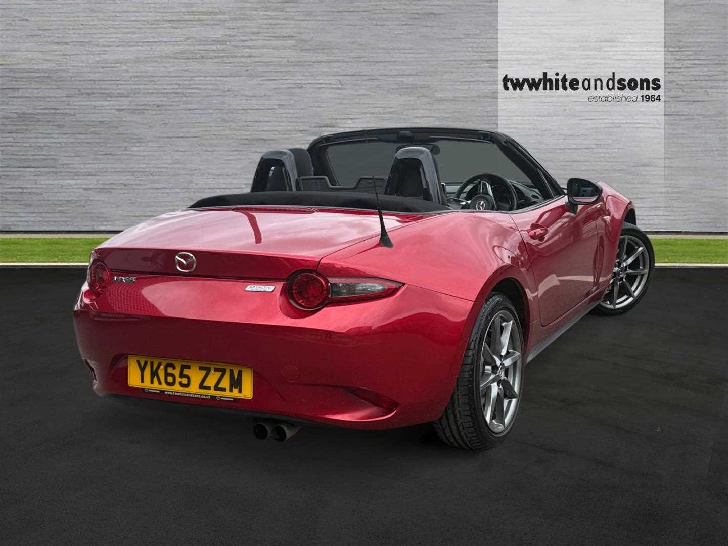 Used Mazda MX-5 2015 for sale - 76434557: Photo 7