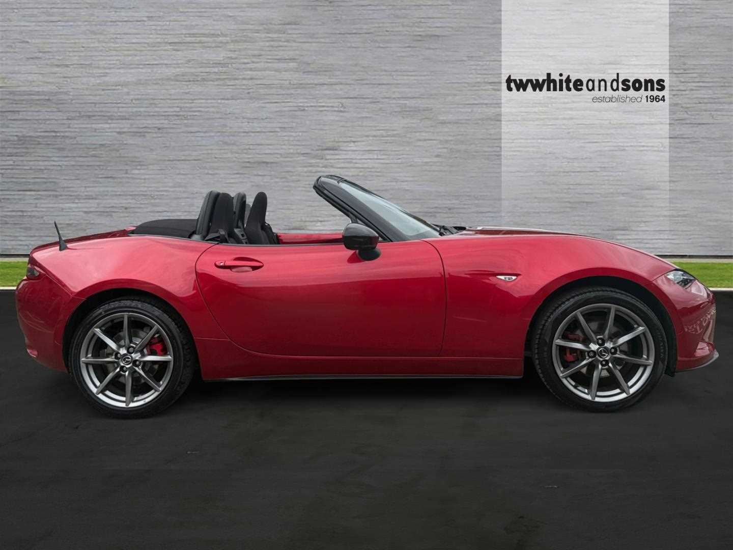 Used Mazda MX-5 2015 for sale - 76434557: Photo 8