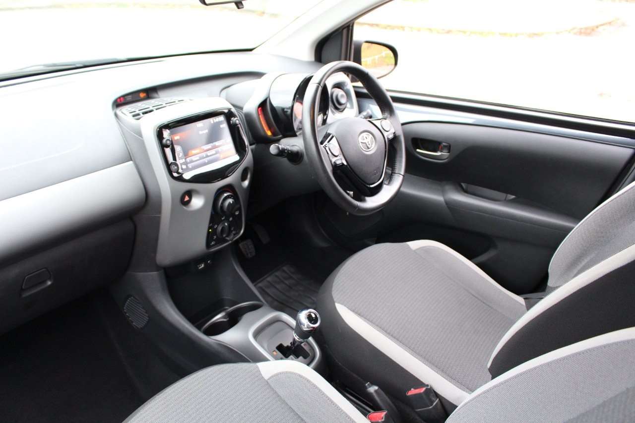 Used Toyota AYGO 2020 for sale - 76954560: Photo 16