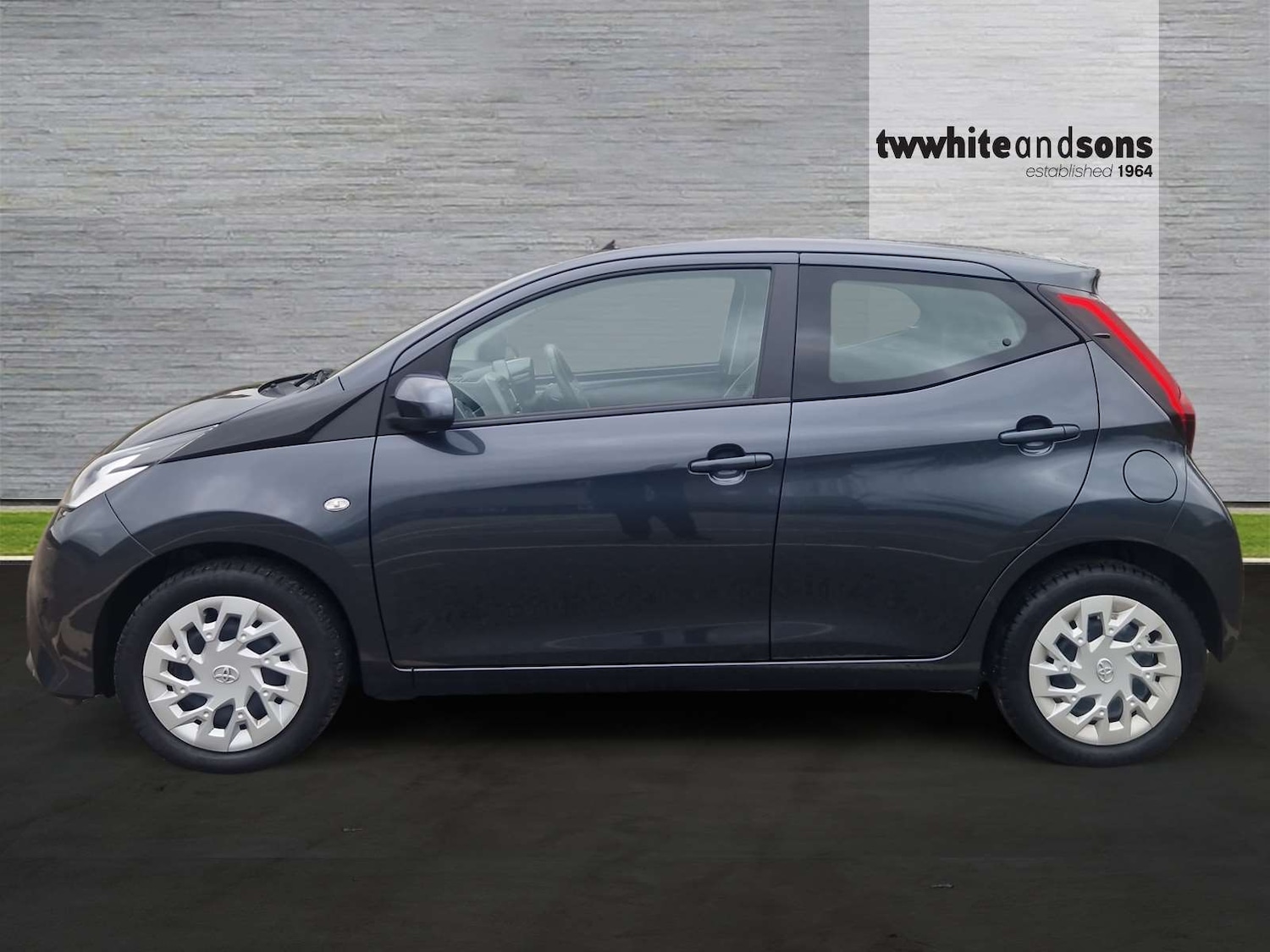 Used Toyota AYGO 2020 for sale - 76954560: Photo 4