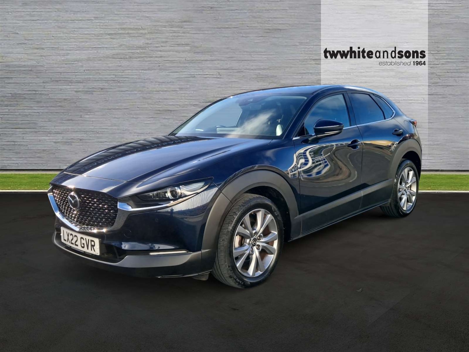 Used Mazda CX-30 2022 for sale - 76536919: Photo 1