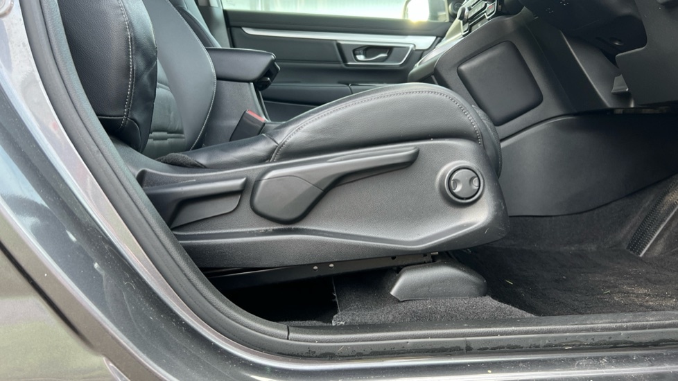 Used Honda CR-V 2022 for sale - 76540004: Photo 37