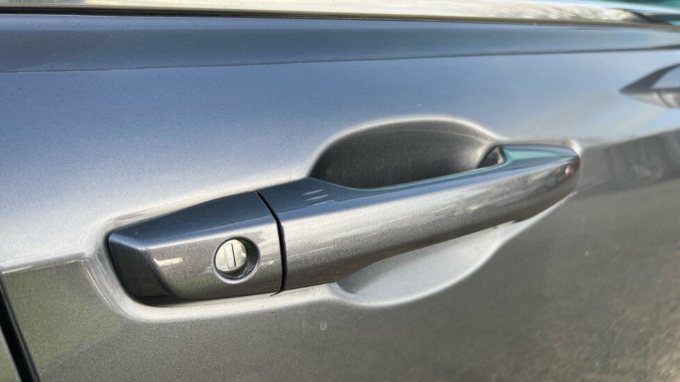 Used Honda CR-V 2022 for sale - 76540004: Photo 41