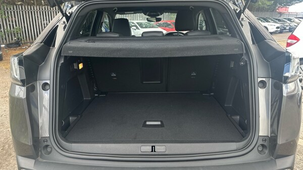 Used Peugeot 3008 2022 for sale - 75979916: Photo 15