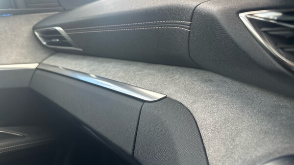 Used Peugeot 3008 2022 for sale - 75979916: Photo 34