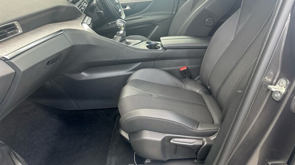 Used Peugeot 3008 2022 for sale - 75979916: Photo 60