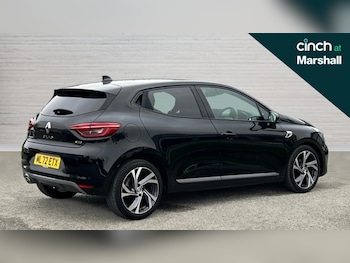 Used Renault Clio 2022 for sale - 76140352: Photo