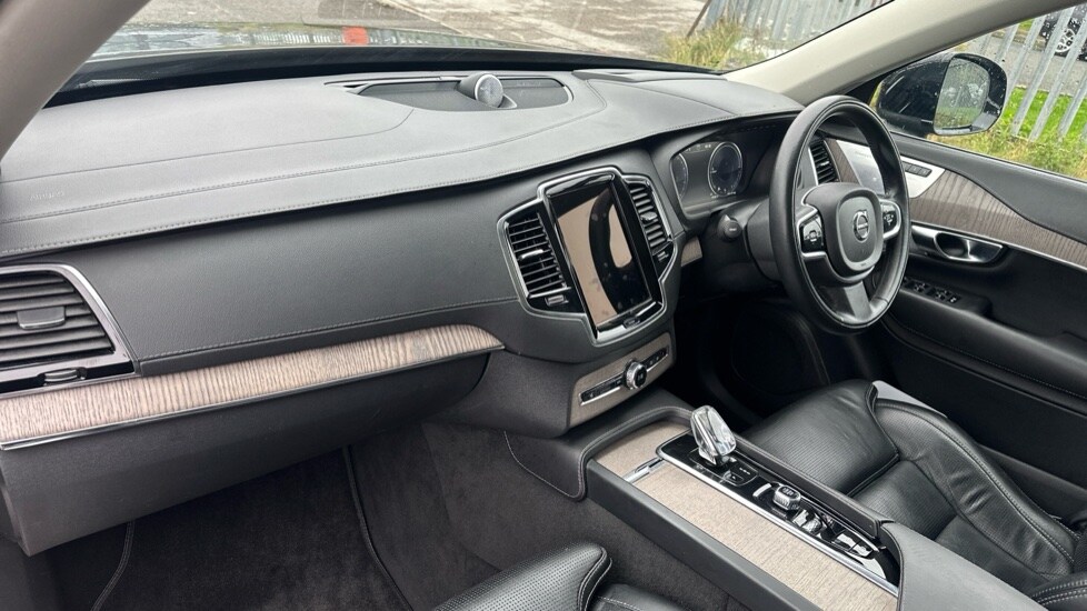 Used Volvo XC90 2021 for sale - 76871128: Photo 10