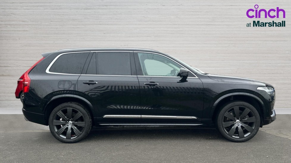 Used Volvo XC90 2021 for sale - 76871128: Photo 2